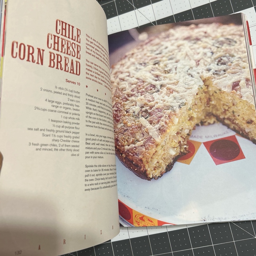 Jamie's America: Easy Twists on Great American Classics, and More Jamie Oliver - Picture 5 of 7
